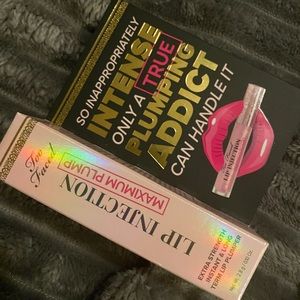 Lip Injection Maximum Plump